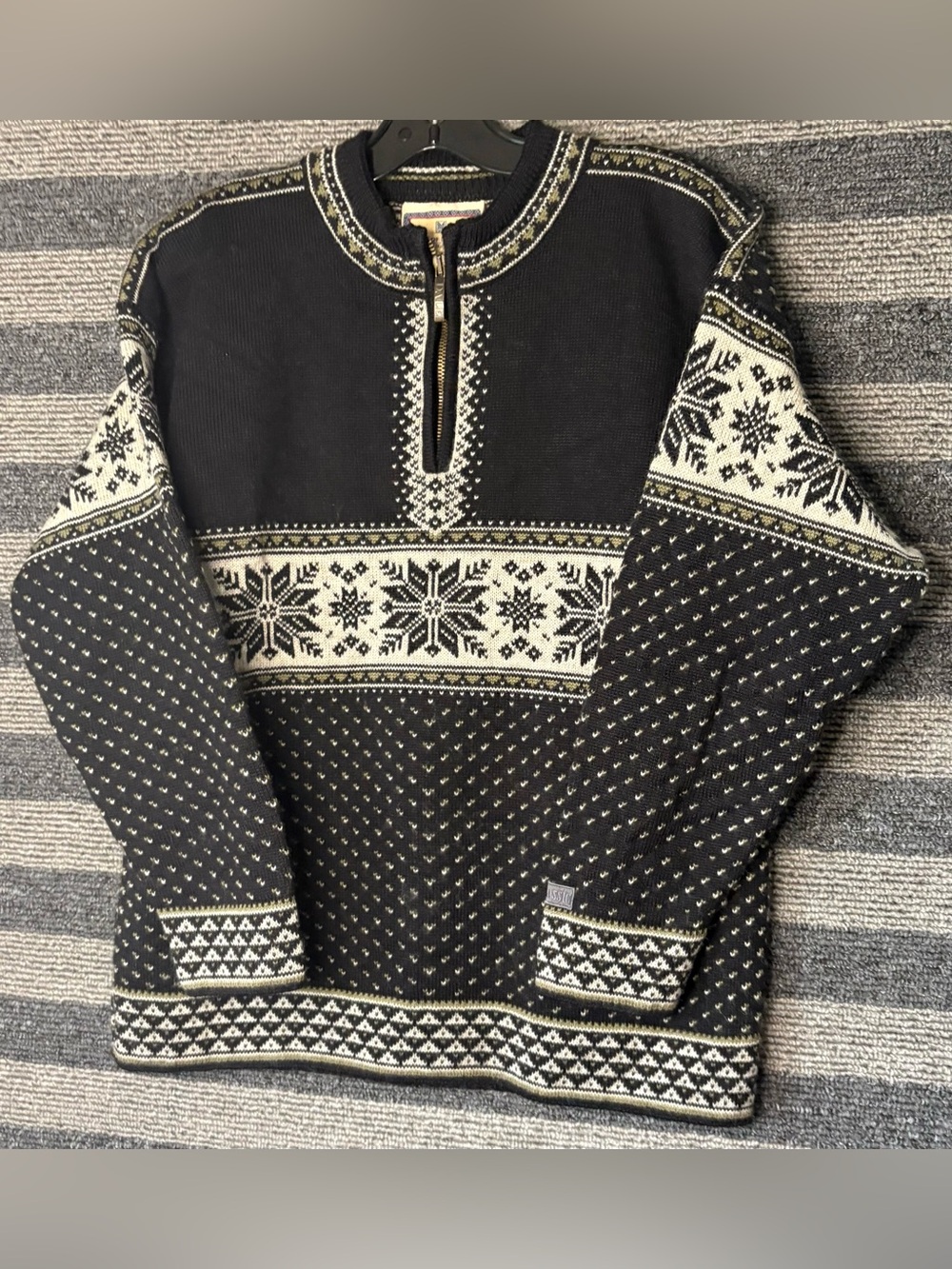 Dale of Norway Black/White Half-Zip Wool Fair Isle Ski Sweater Women’s Small EUC